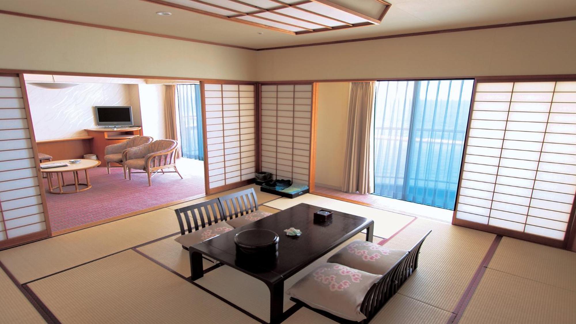 Irago Resort & Convention Hotel Tahara Exterior foto